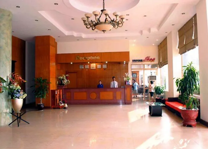 Khách sạn Halong