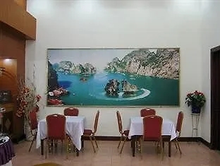 Khách sạn Halong Hạ Long