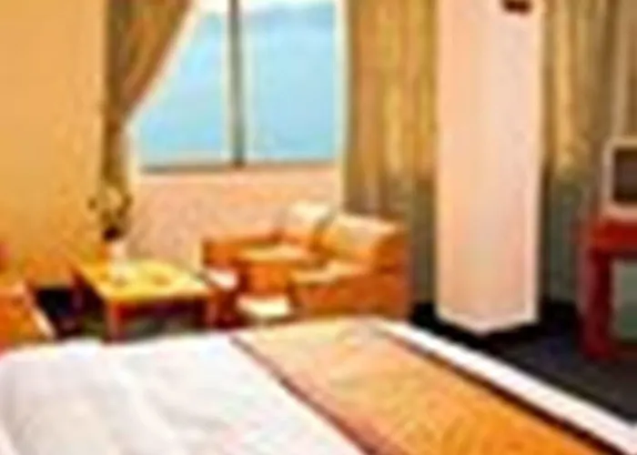 Khách sạn Halong 3*