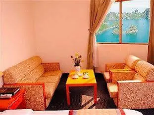 Khách sạn Halong 3*