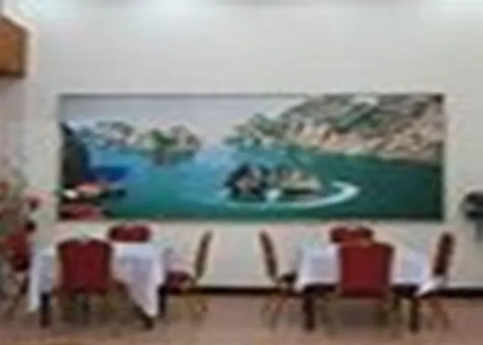 Halong Khách sạn Hạ Long