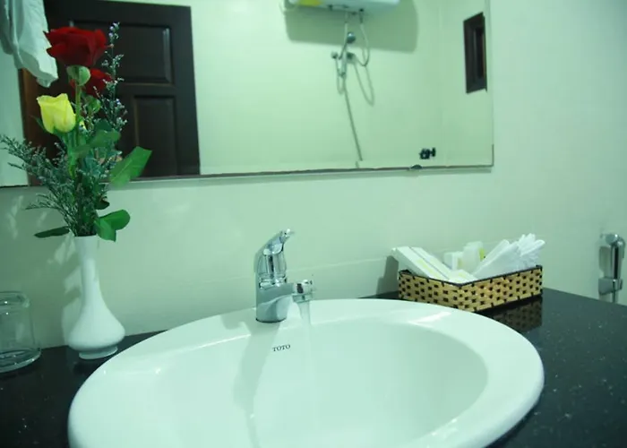 Halong Khách sạn 3*