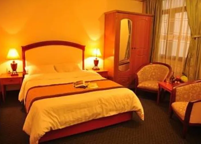 Halong 3* Hạ Long